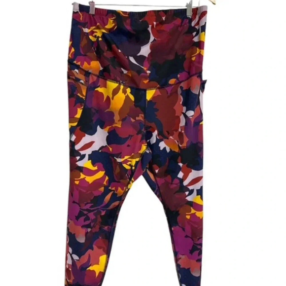 Old Navy Pants - Old Navy Multicolor Workout Maternity Leggings Size XXL